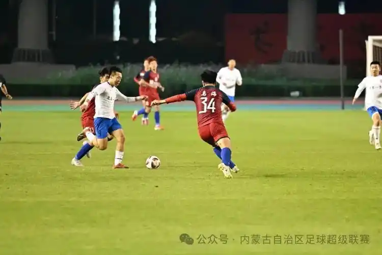 欧冠对决：尤文图斯 VS 曼联